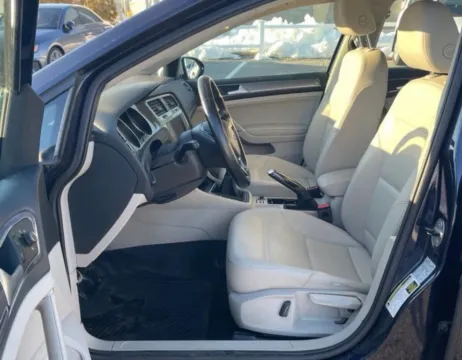 More photos of 2017 Volkswagen Golf Alltrack TSI S Wagon 4D at Bumble Auto - Elkridge, MD