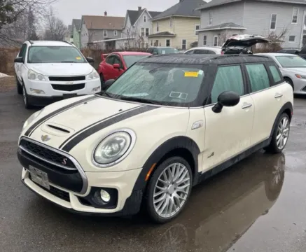 White 2017 MINI Clubman Cooper S ALL4 Hatchback 4D for sale in Elkridge, MD