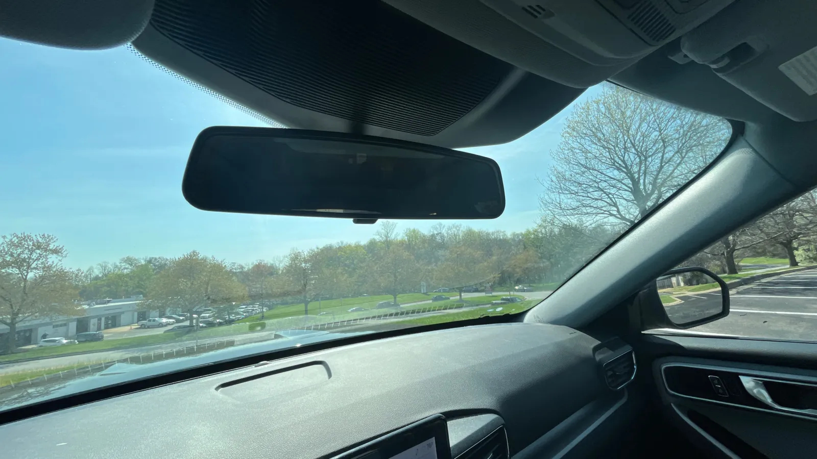 Ford Explorer photo 16