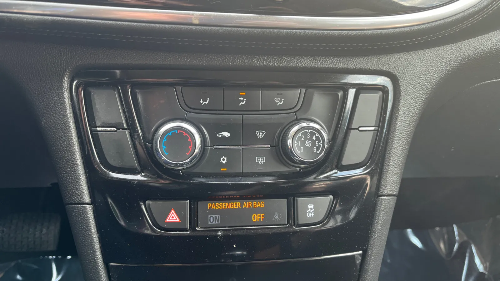 Buick Encore photo 24