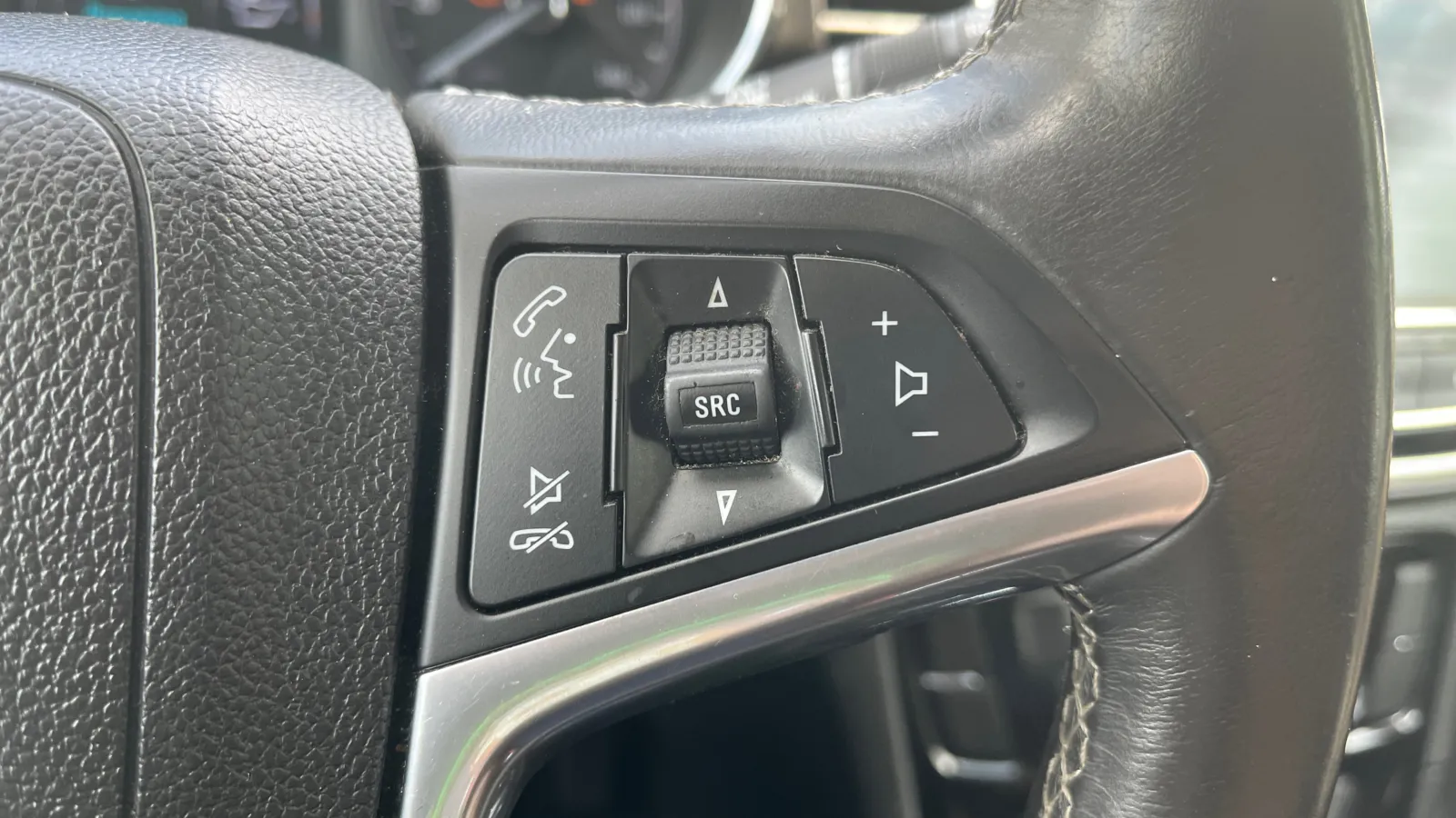 Buick Encore photo 27