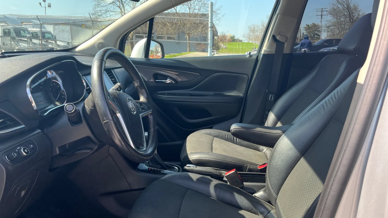 Buick Encore photo 9
