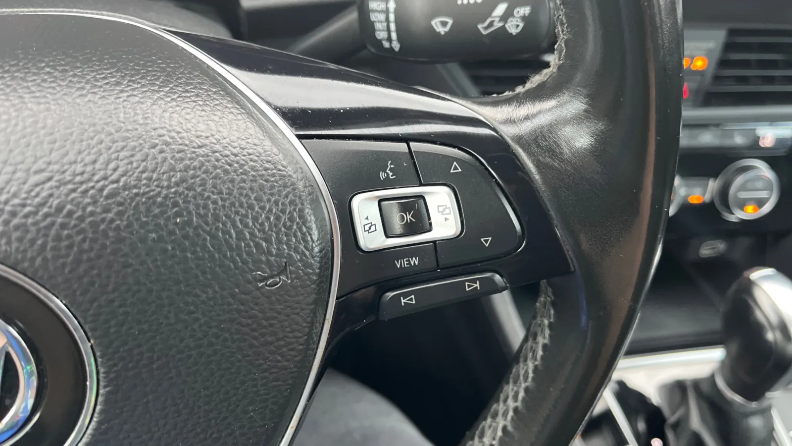 Volkswagen Jetta photo 28