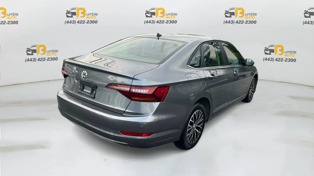 Volkswagen Jetta photo 5