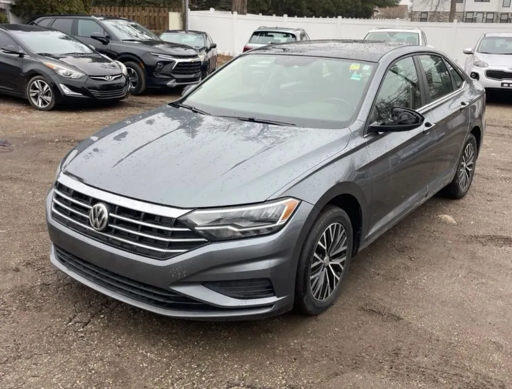 Gray 2019 Volkswagen Jetta 1.4T SE Sedan 4D for sale in Elkridge, MD