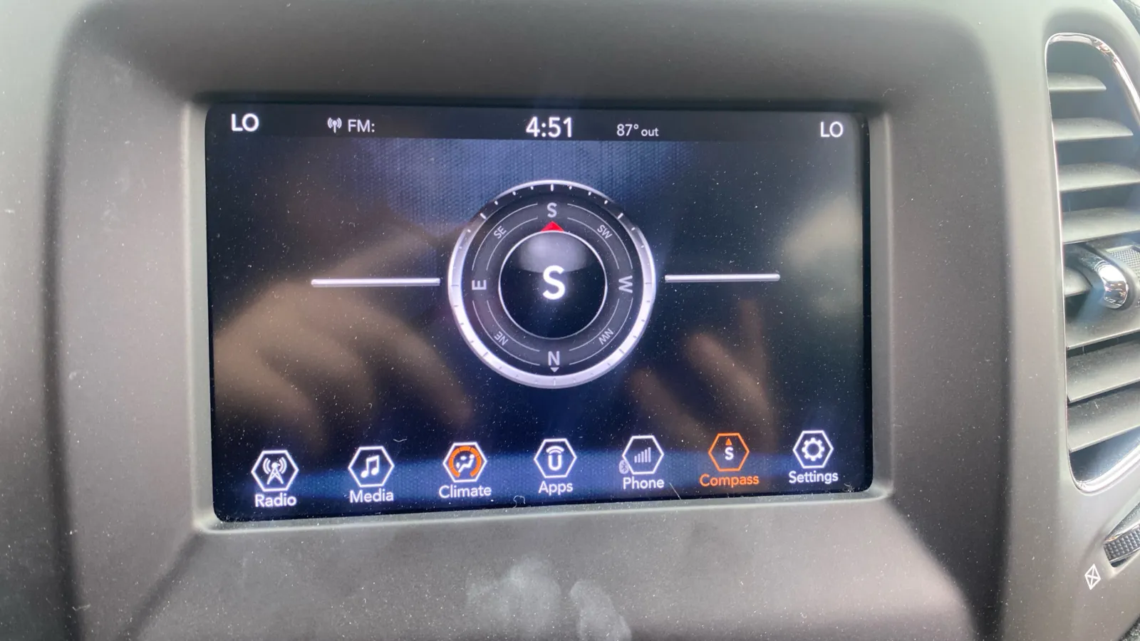 Jeep Compass photo 23