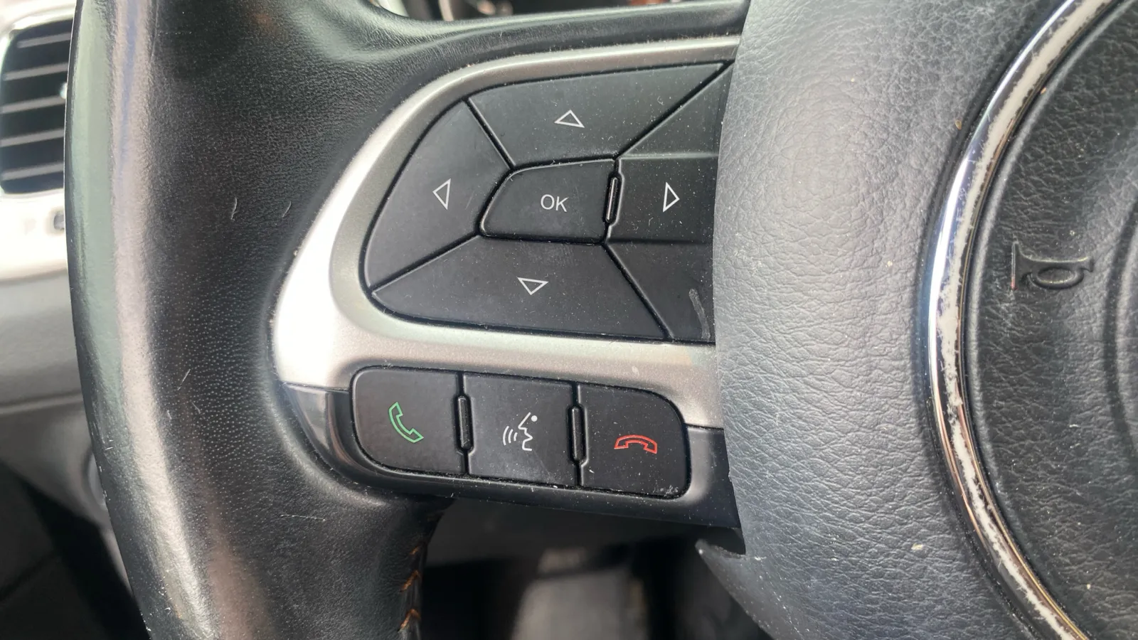 Jeep Compass photo 27