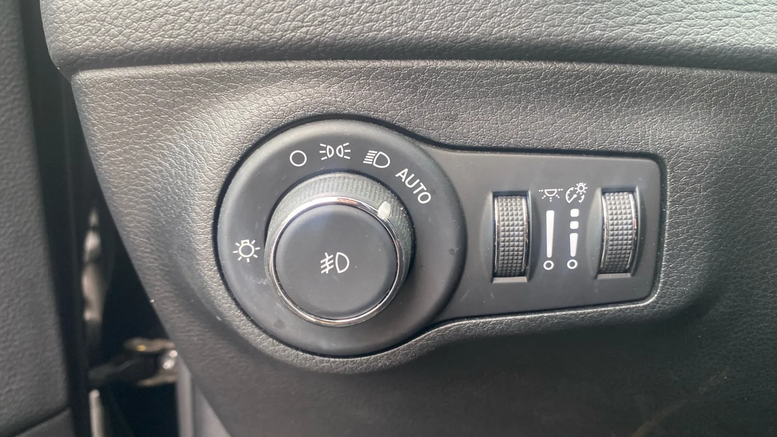 Jeep Compass photo 21