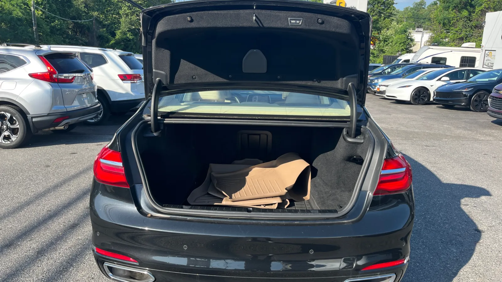 2017 BMW 7 Series 740i - Photo 12