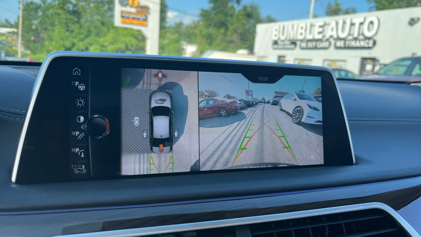 2017 BMW 7 Series 740i - Photo 25