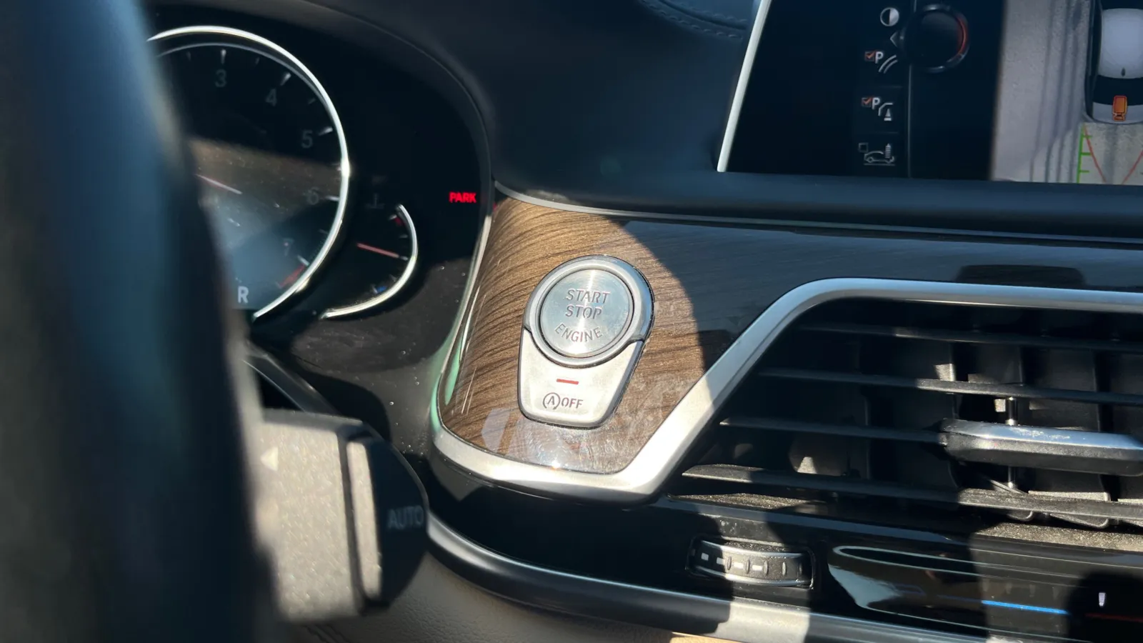 2017 BMW 7 Series 740i - Photo 27