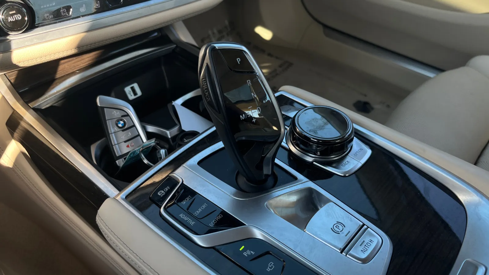 2017 BMW 7 Series 740i - Photo 30