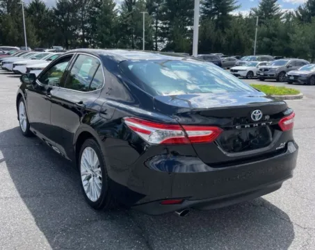 Photos of 2018 Toyota Camry Hybrid XLE Sedan 4D for sale in Elkridge, MD at Bumble Auto - Elkridge