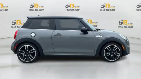 More photos of 2016 MINI Hardtop 2 Door Cooper S Hatchback 2D at Bumble Auto - Elkridge, MD