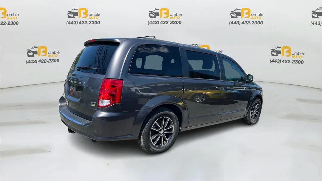 Dodge Grand Caravan photo 5