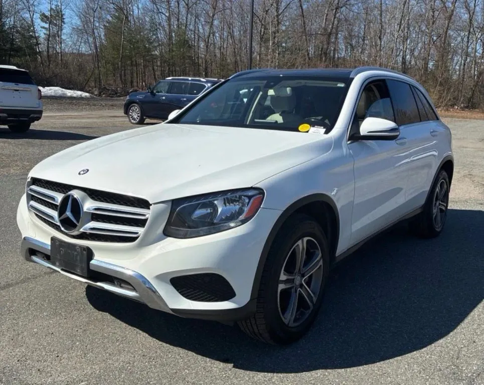 White 2017 Mercedes-Benz GLC 300 4MATIC Sport Utility 4D for sale in Elkridge, MD