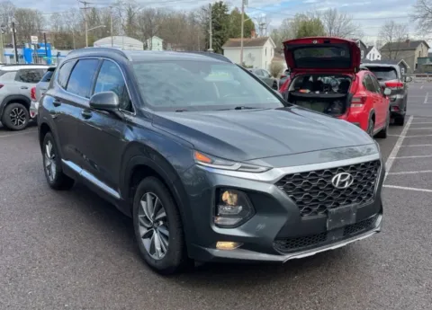 More photos of 2019 Hyundai Santa Fe 2.4 SEL Plus Sport Utility 4D at Bumble Auto - Elkridge, MD