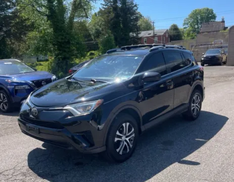 Black 2018 Toyota RAV4 LE Sport Utility 4D for sale in Elkridge, MD