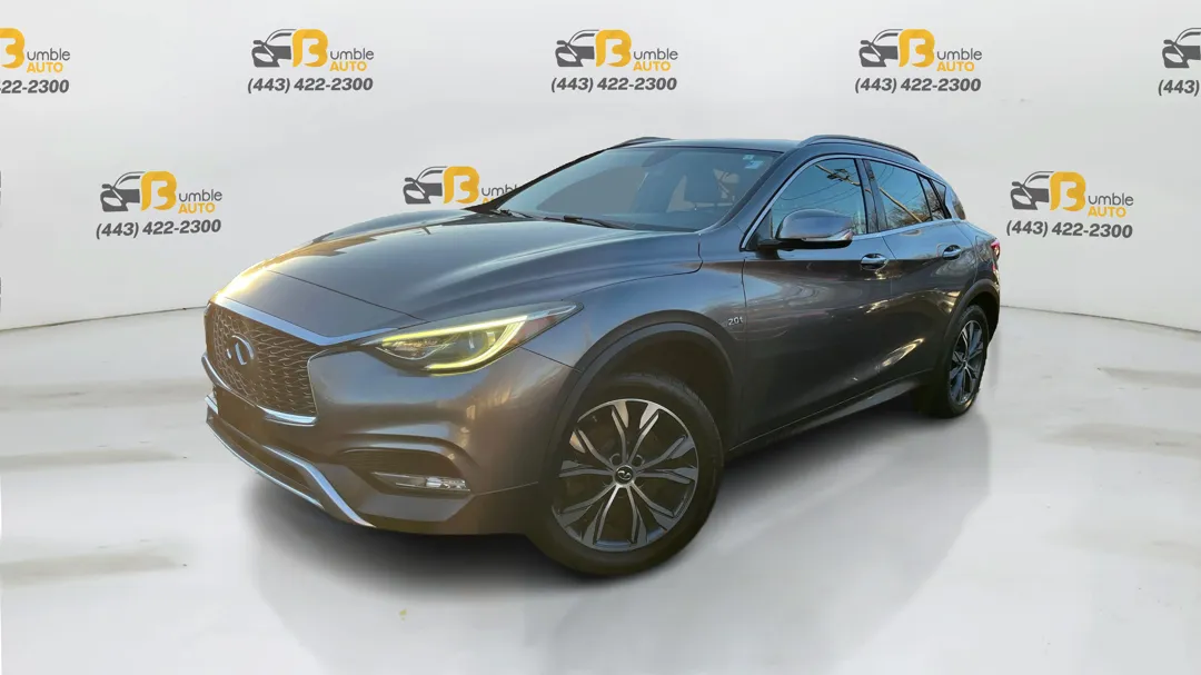2017 INFINITI QX30 Premium Sport Utility 4D