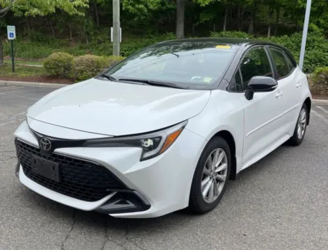White 2023 Toyota Corolla Hatchback SE Hatchback 4D for sale in Elkridge, MD