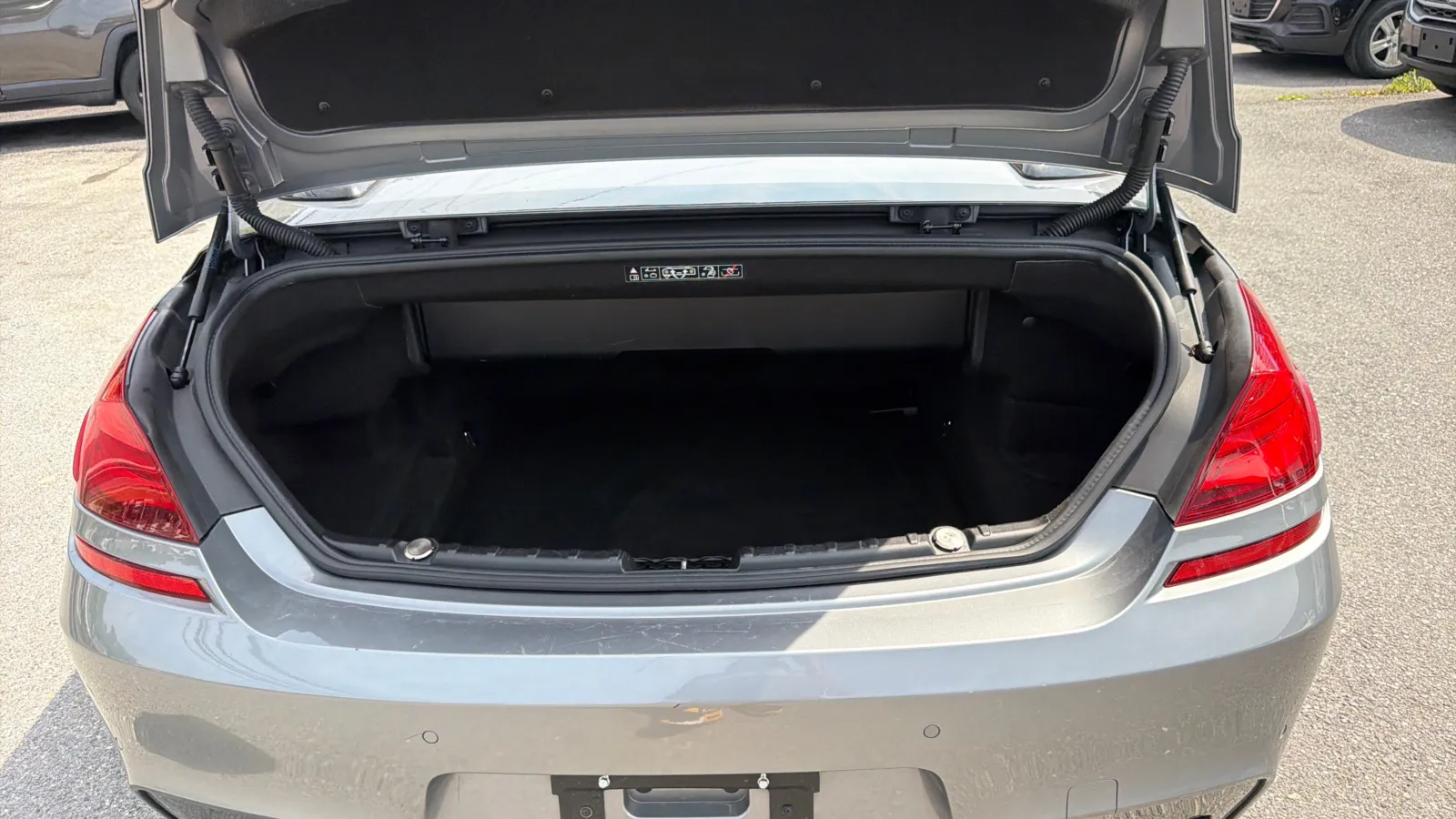 BMW 6 Series photo 12