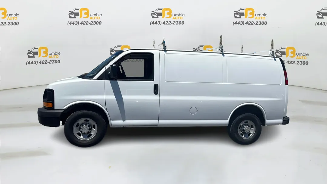 Chevrolet Express photo 8