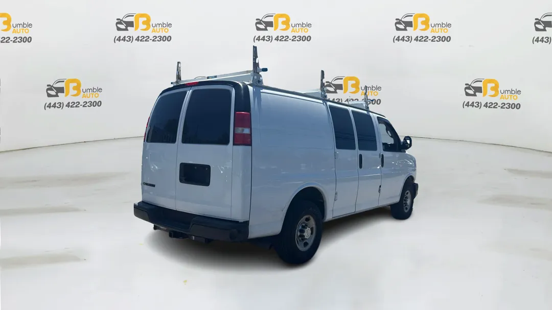 Chevrolet Express photo 5