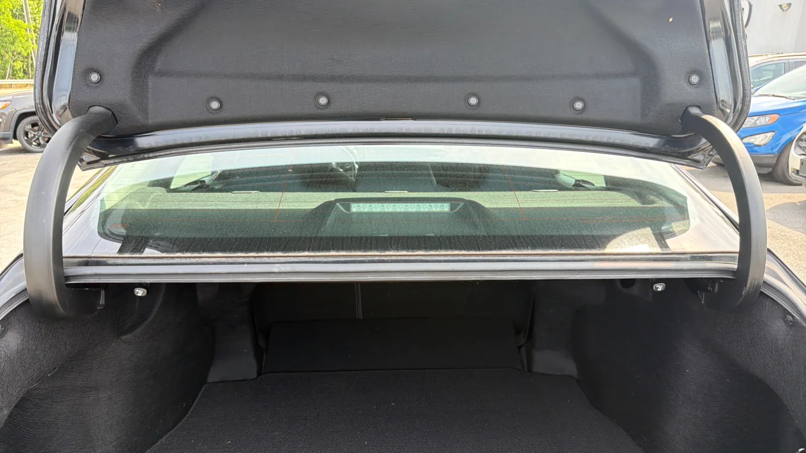Toyota Camry photo 12
