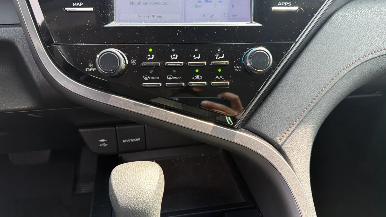 Toyota Camry photo 22