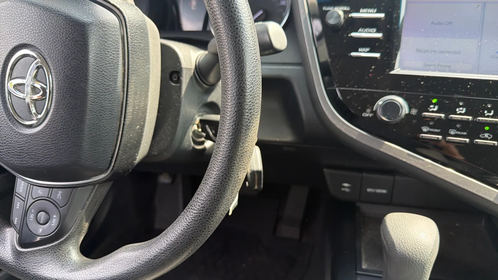 Toyota Camry photo 23