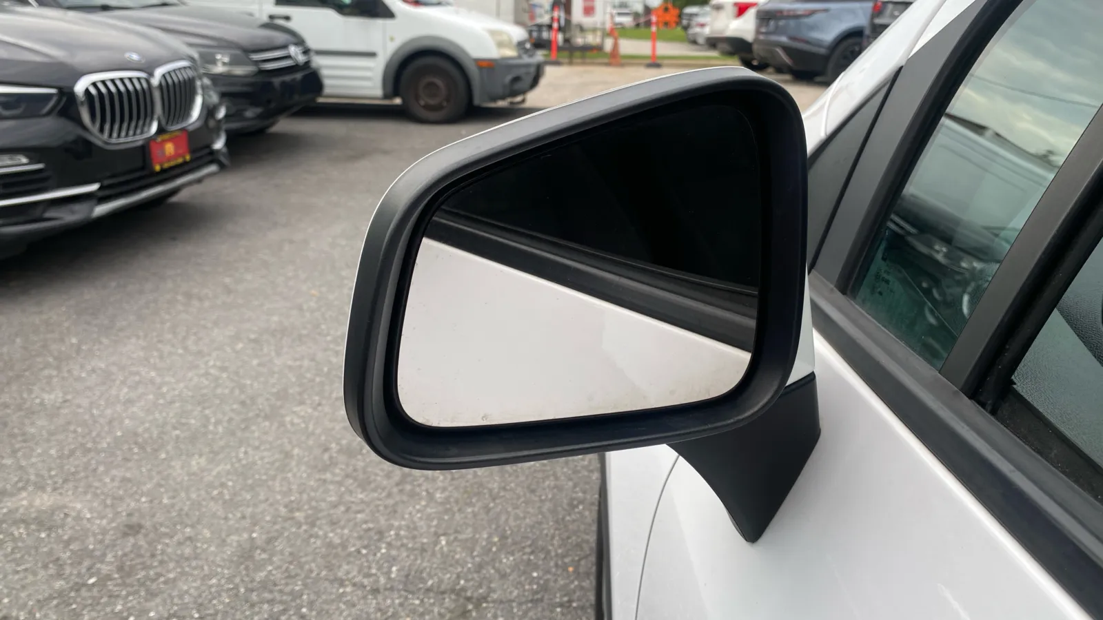 Chevrolet Trax photo 16