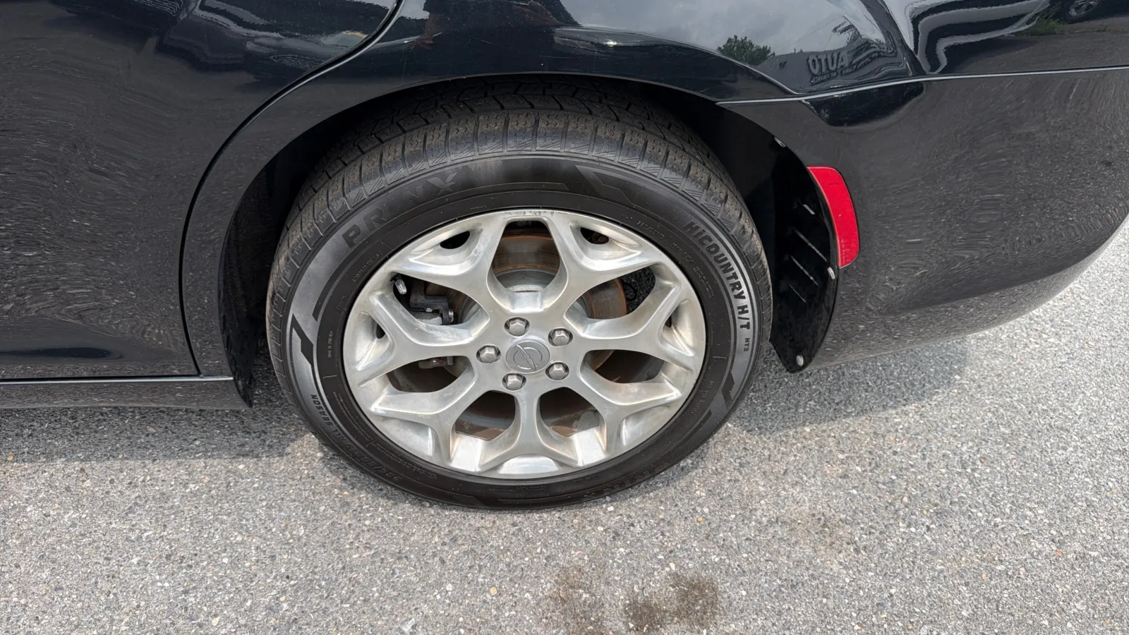 Chrysler 300 photo 15