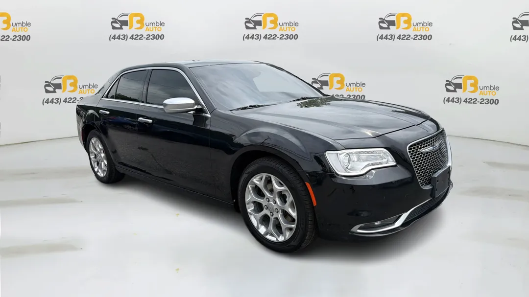 Chrysler 300 photo 3