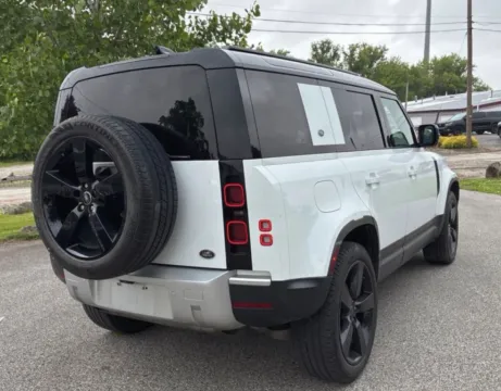 Another view of 2020 Land Rover Defender 110 SE Sport Utility 4D for sale in Elkridge, MD at Bumble Auto - Elkridge