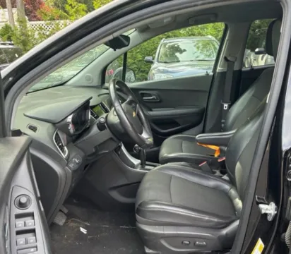 More photos of 2019 Chevrolet Trax LT Sport Utility 4D at Bumble Auto - Elkridge, MD