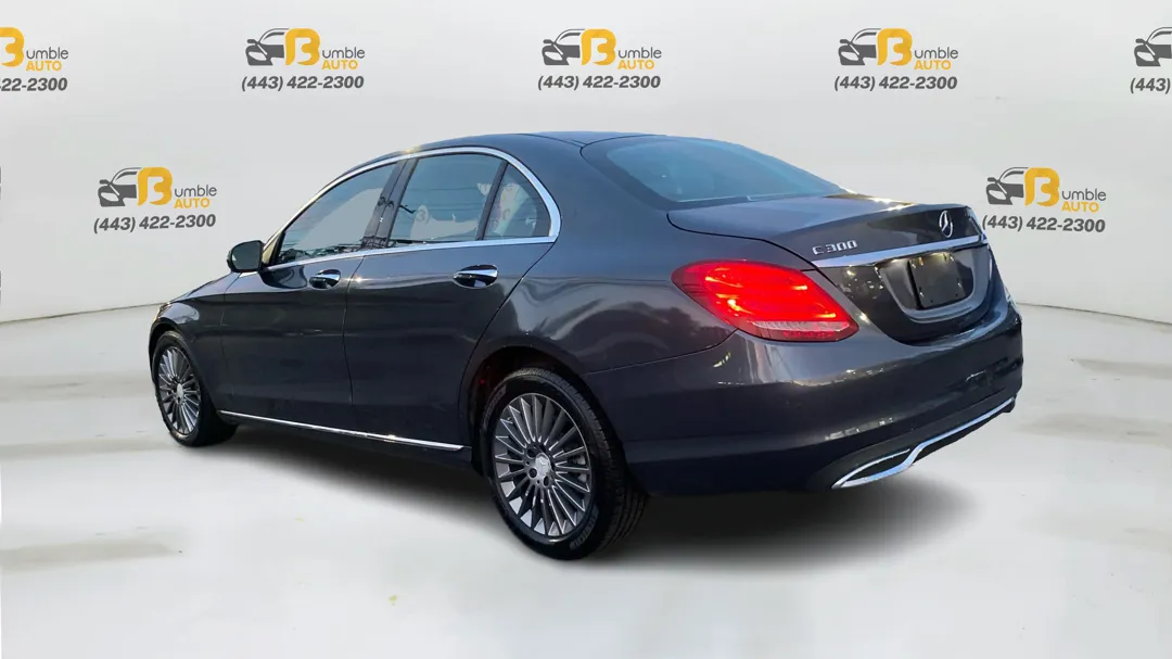 Mercedes-Benz C-Class photo 7