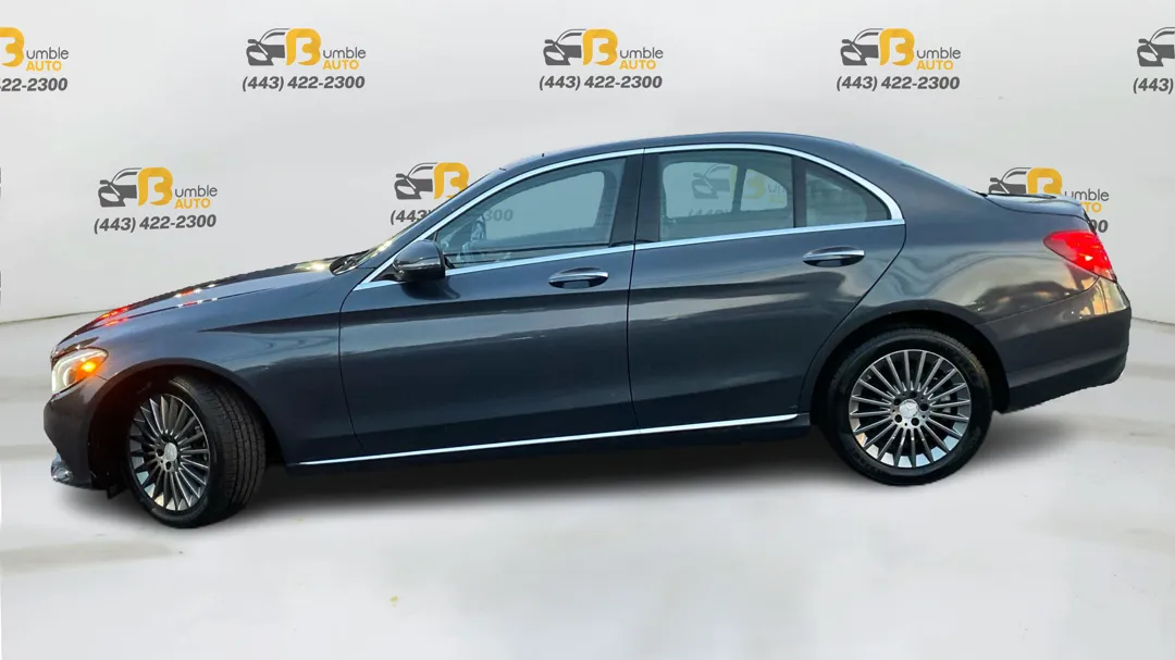 Mercedes-Benz C-Class photo 8