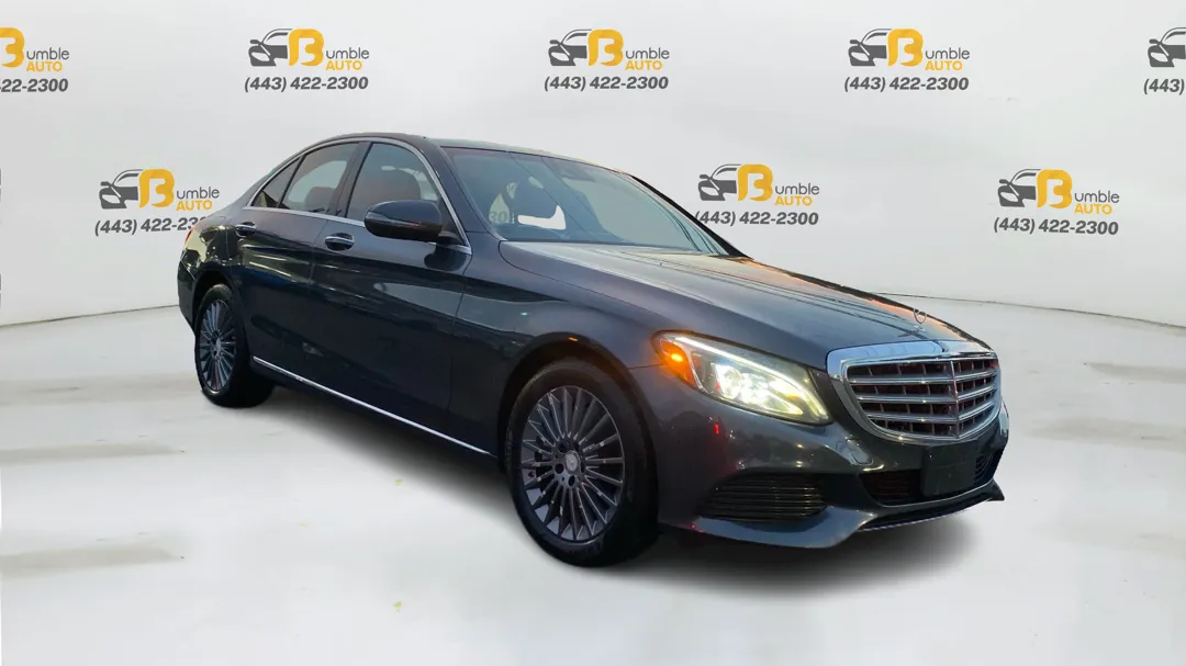 Mercedes-Benz C-Class photo 3