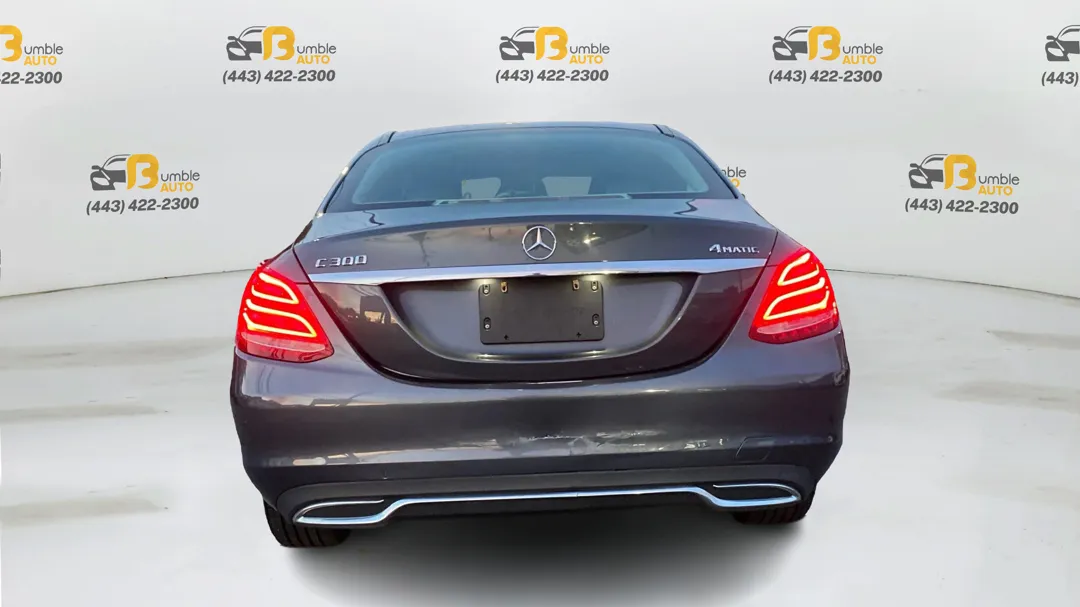 Mercedes-Benz C-Class photo 6
