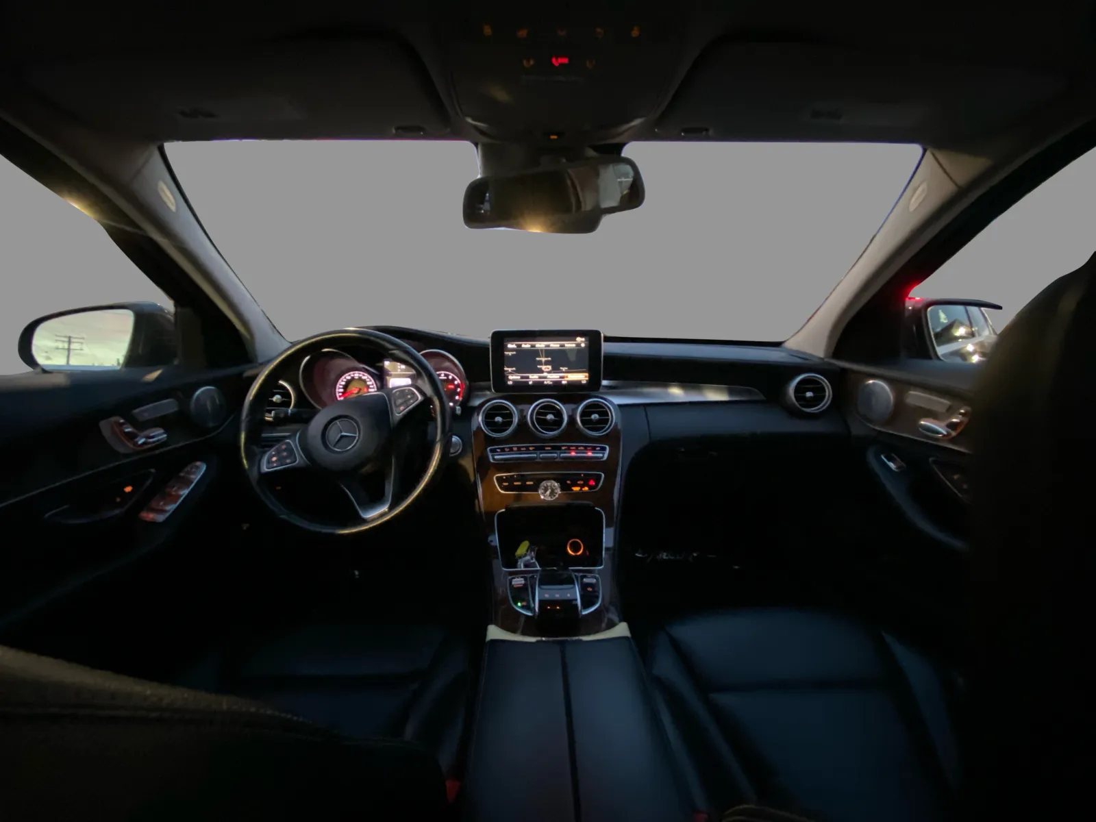 Mercedes-Benz C-Class photo 24