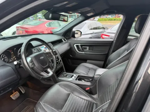 Another view of 2017 Land Rover Discovery Sport HSE Sport Utility 4D for sale in Elkridge, MD at Bumble Auto - Elkridge