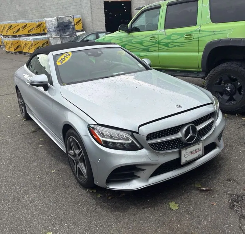 Mercedes-Benz C-Class photo 3