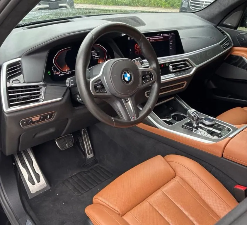 BMW X7 photo 7