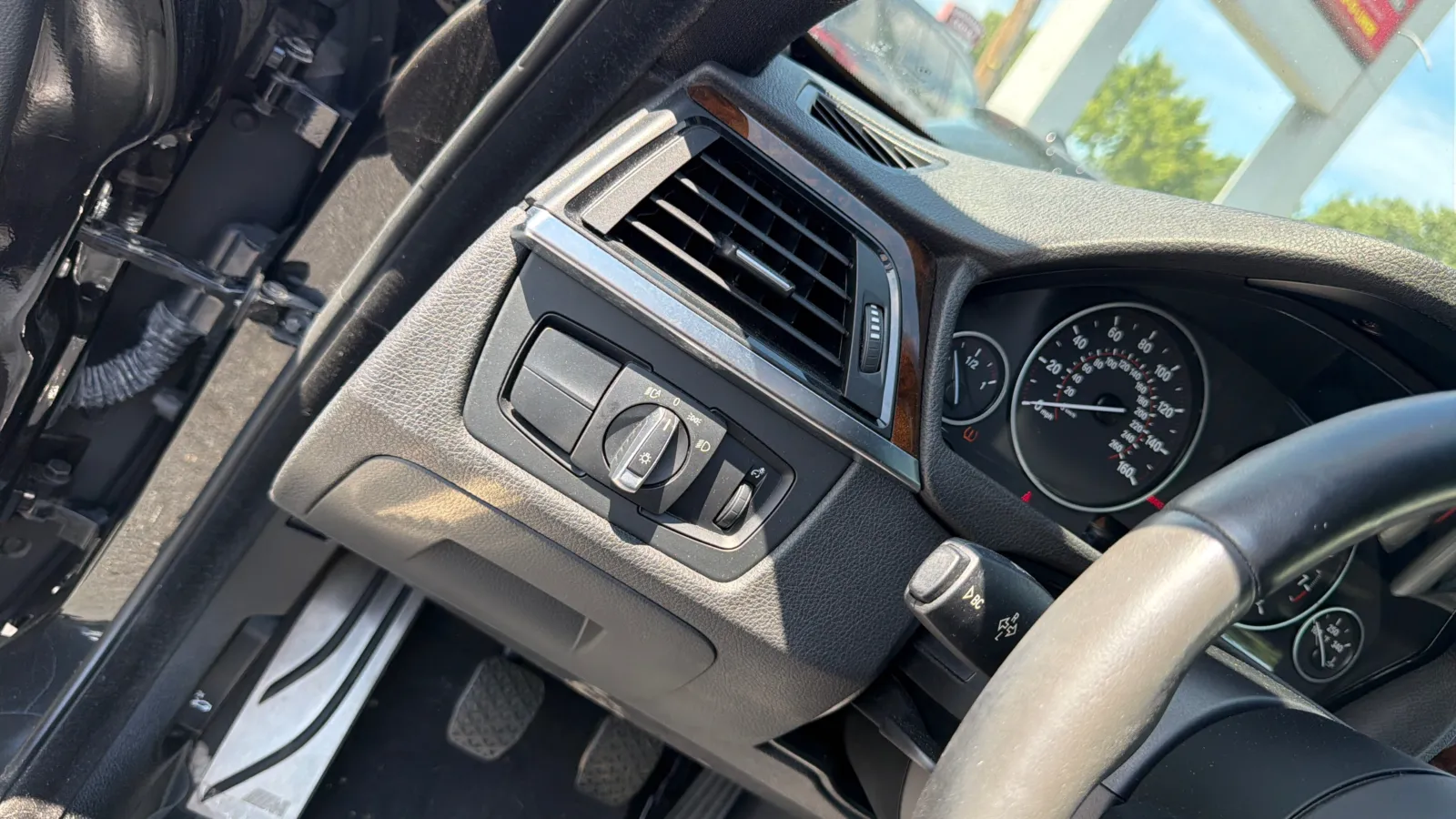 BMW 4 Series photo 20