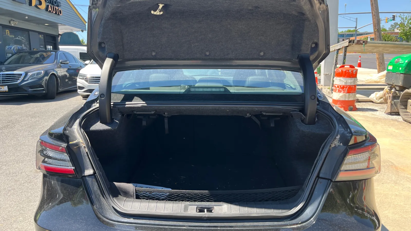 Nissan Maxima photo 12