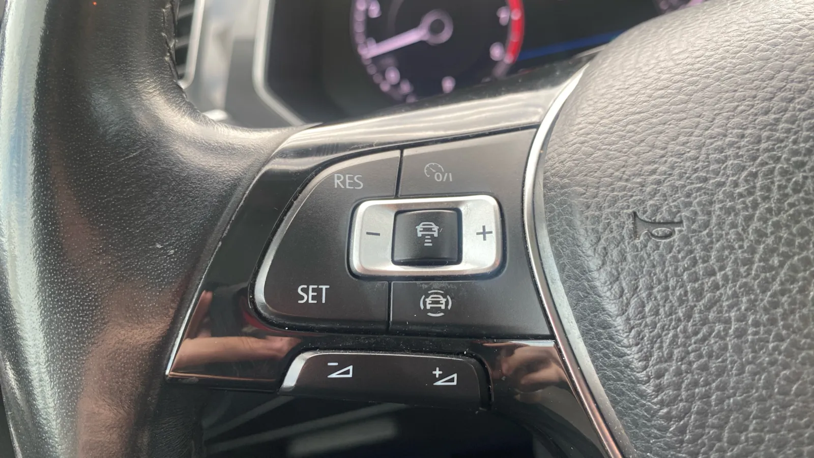 Volkswagen Tiguan photo 29