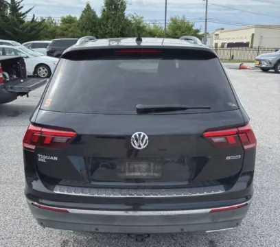 Another view of 2019 Volkswagen Tiguan 2.0T SEL Premium 4MOTION Sport Utility 4D for sale in Elkridge, MD at Bumble Auto - Elkridge