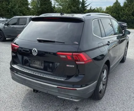 More photos of 2019 Volkswagen Tiguan 2.0T SEL Premium 4MOTION Sport Utility 4D at Bumble Auto - Elkridge, MD