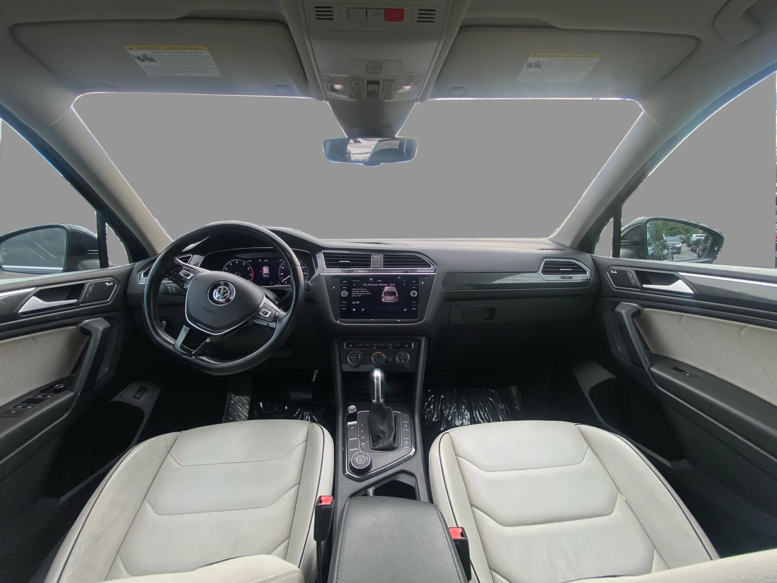 Volkswagen Tiguan photo 24