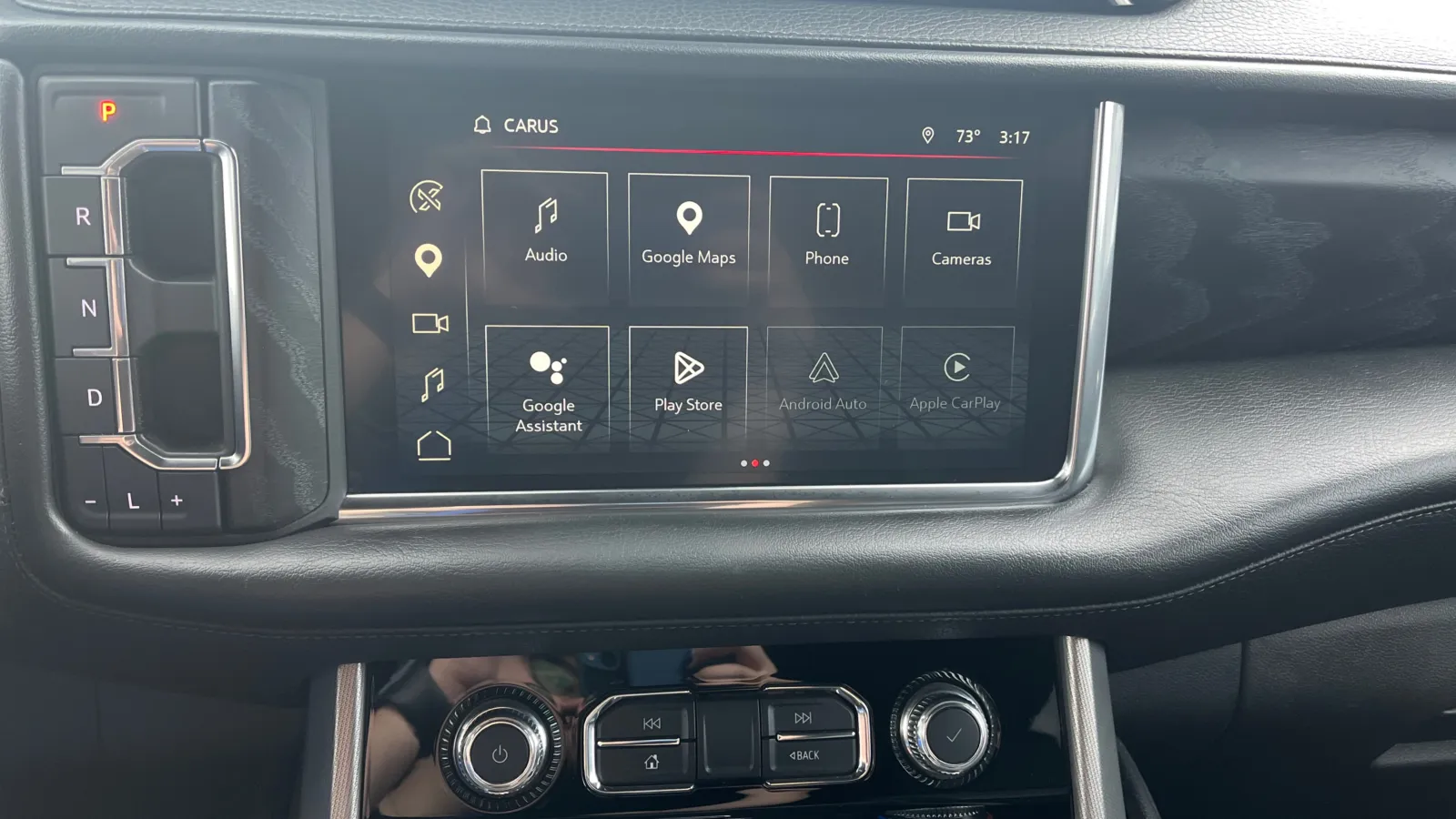 GMC Yukon XL photo 18